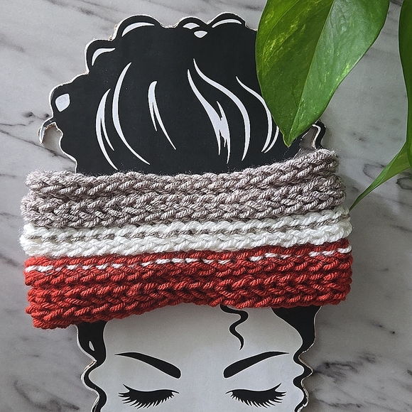 HP - Handmade Knit Turban Headband - Picture 3 of 5
